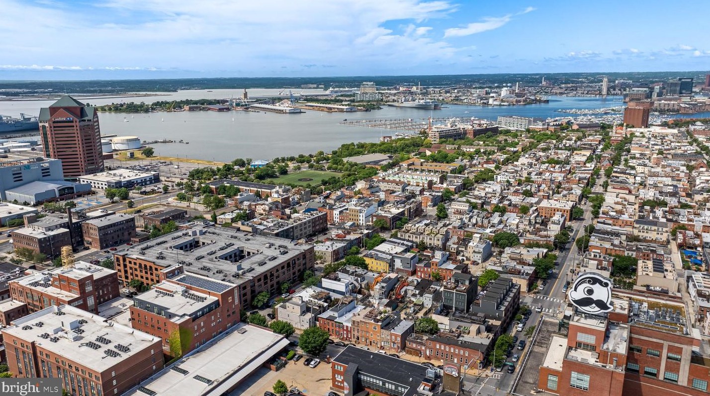 1045 Baylis St, Baltimore MD  21224-5215 exterior