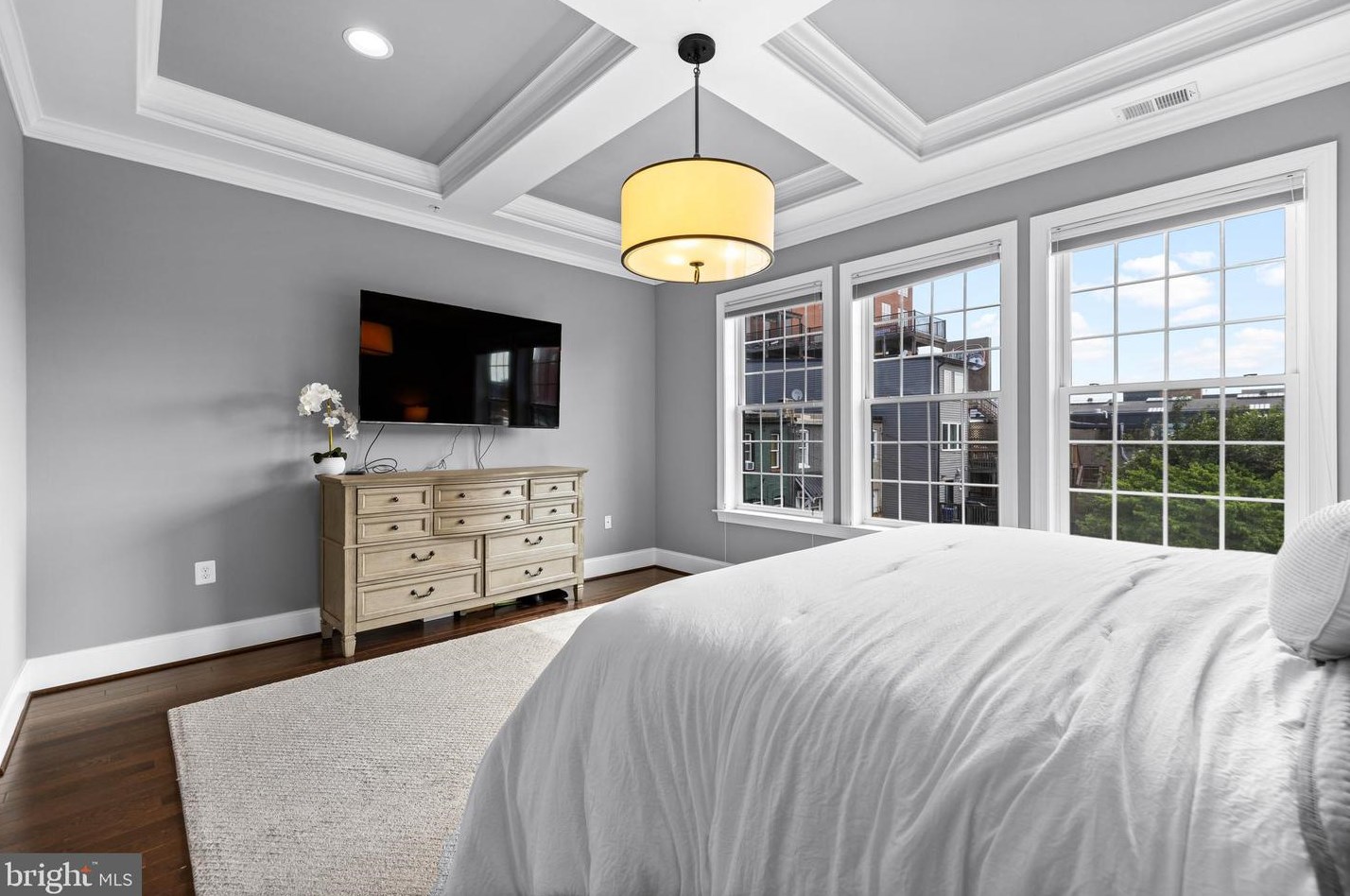 1045 Baylis St, Baltimore MD  21224-5215 exterior