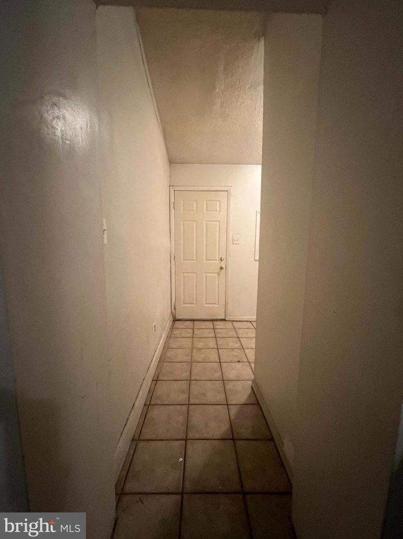 1104 Hamburg St, Baltimore MD  21230-1911 exterior