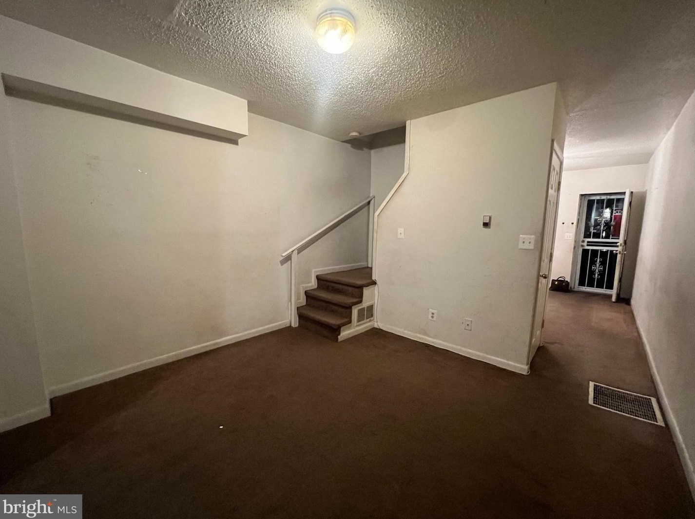 1104 Hamburg St, Baltimore MD  21230-1911 exterior