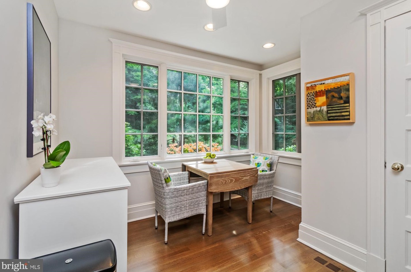 401 Edgevale Rd, Baltimore MD  21210-1915 exterior