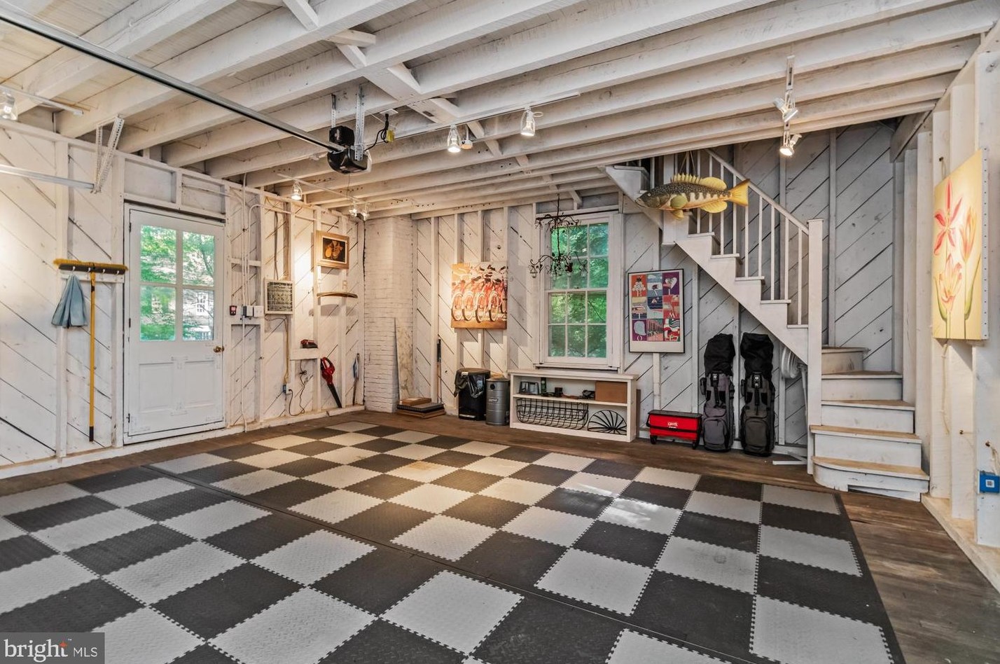 401 Edgevale Rd, Baltimore MD  21210-1915 exterior