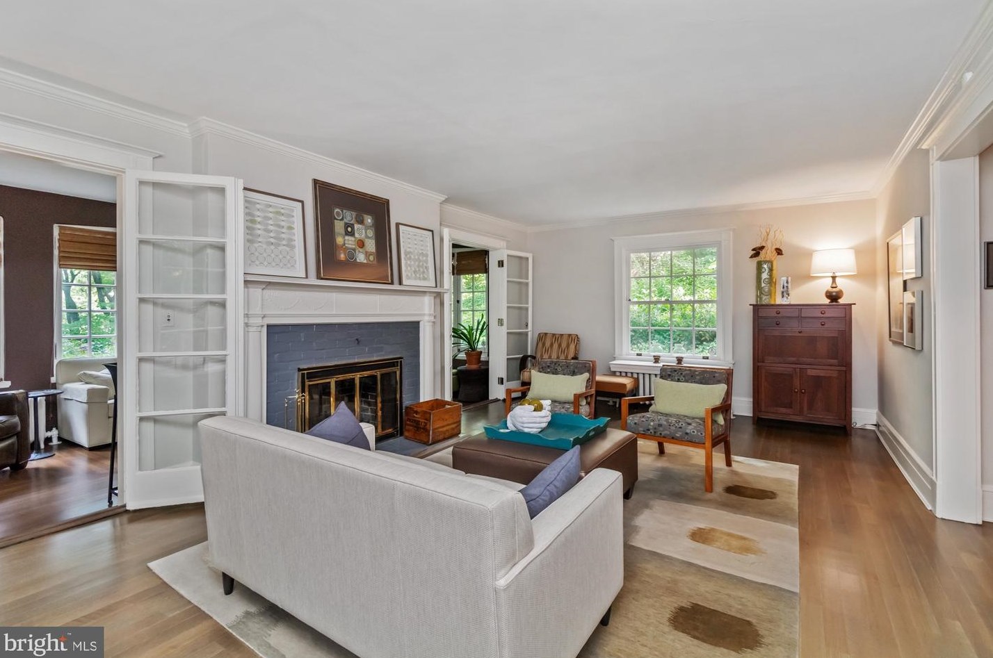 401 Edgevale Rd, Baltimore MD  21210-1915 exterior