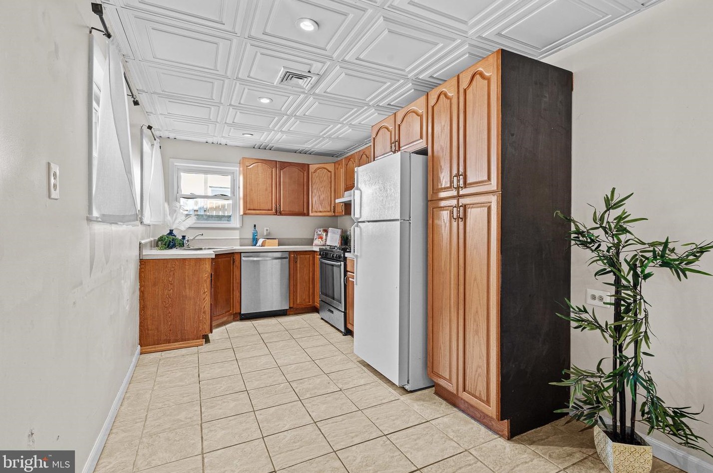 341 Chester St, Baltimore MD  21231-2727 exterior
