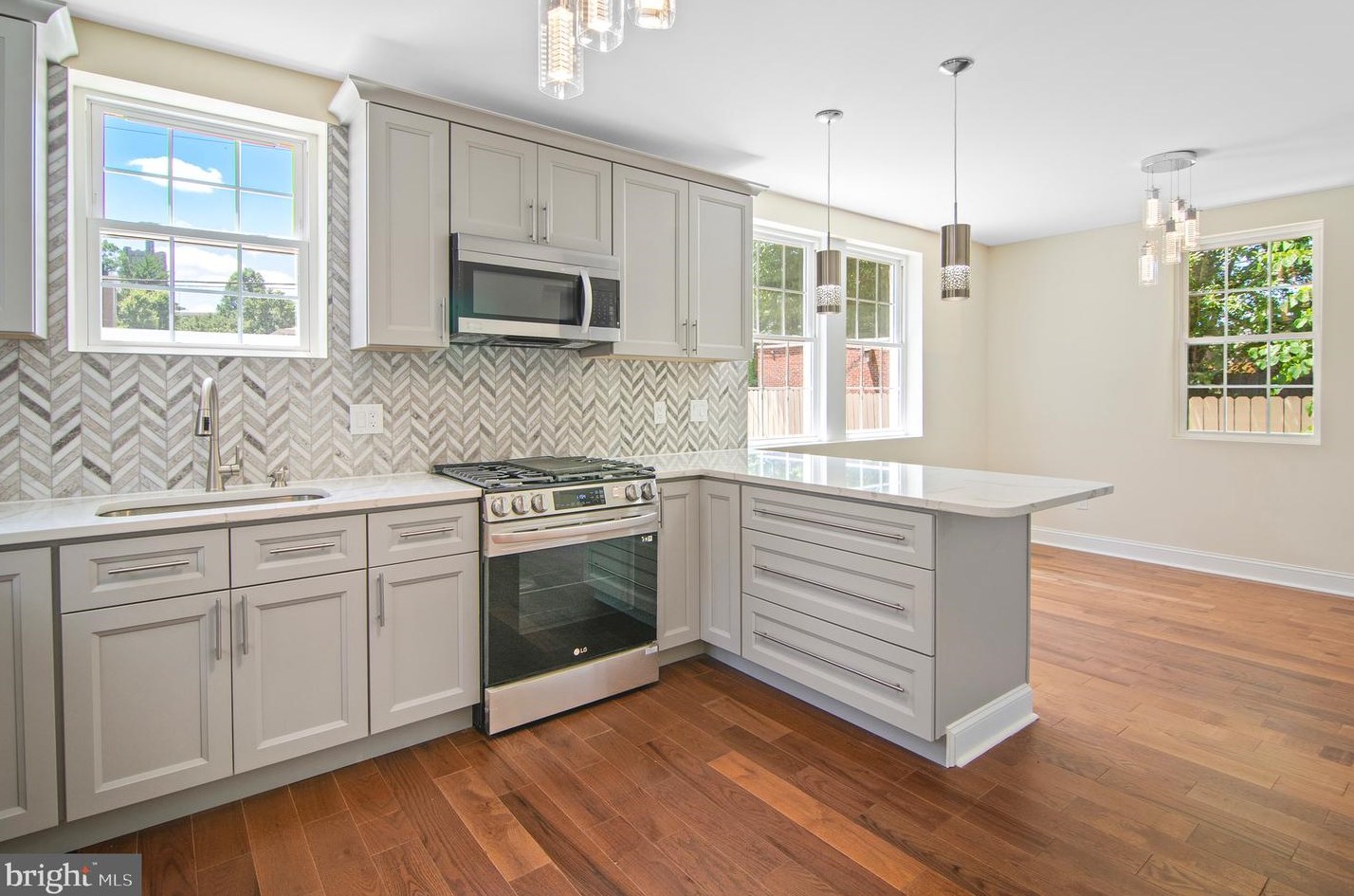 1309 Lakeside Ave, Baltimore MD  21218-3004 exterior