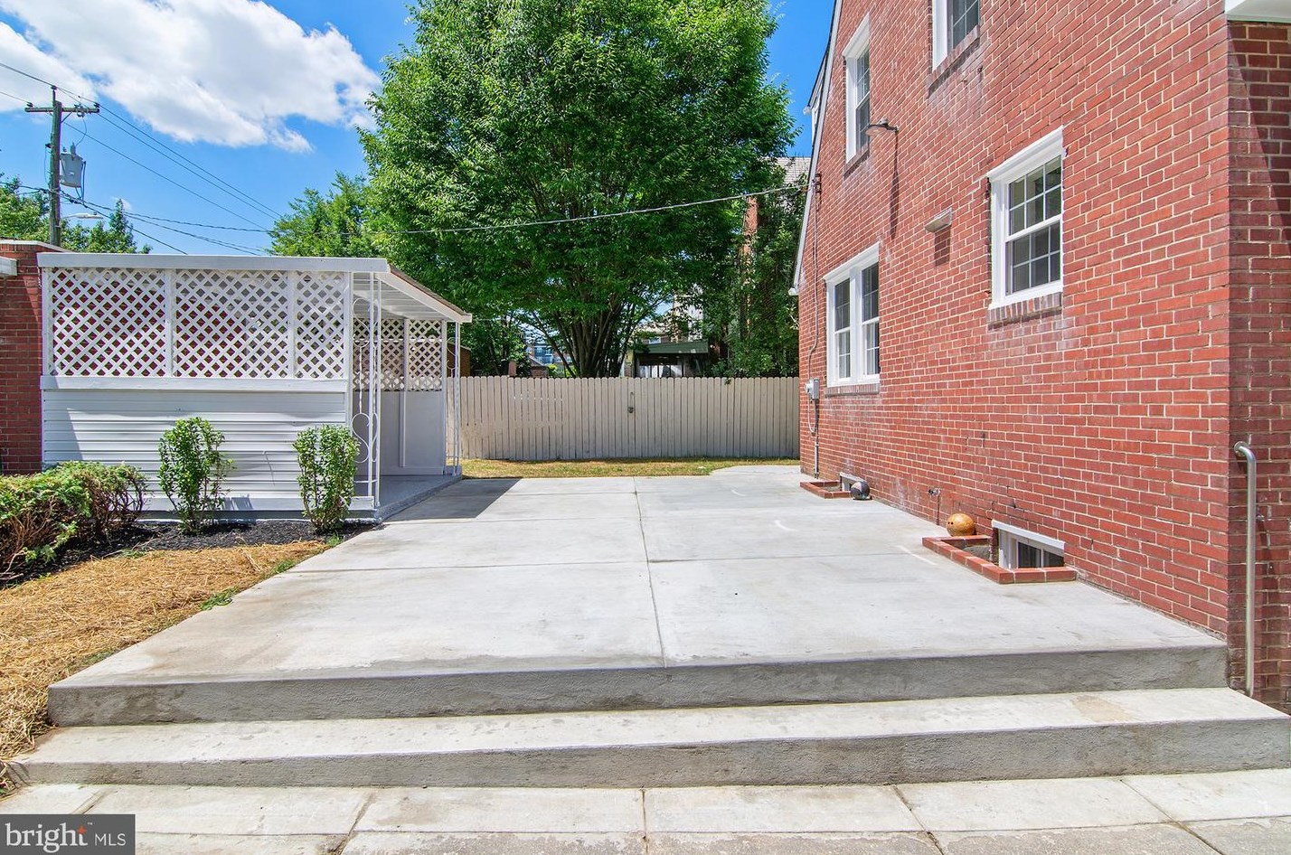1309 Lakeside Ave, Baltimore MD  21218-3004 exterior