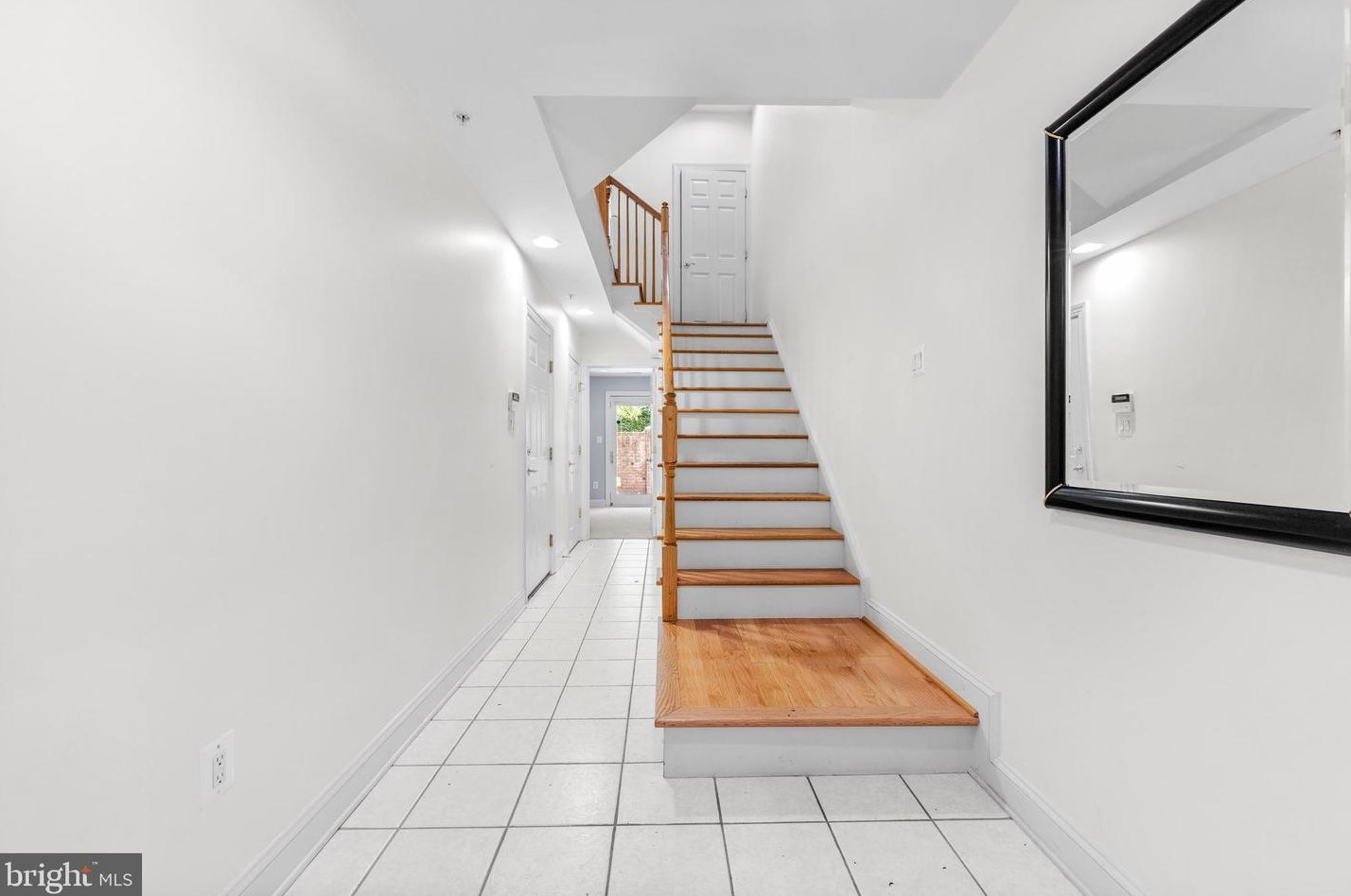1238 Harbor Island Walk, Baltimore MD  21230-5460 exterior