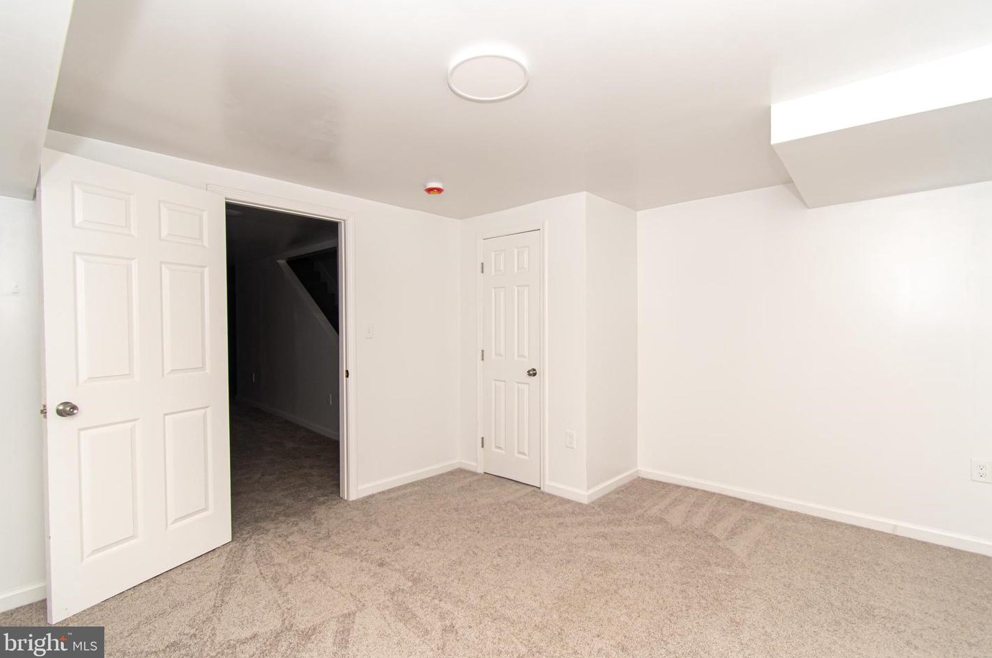 2027 Mcculloh St, Baltimore MD  21217-3530 exterior