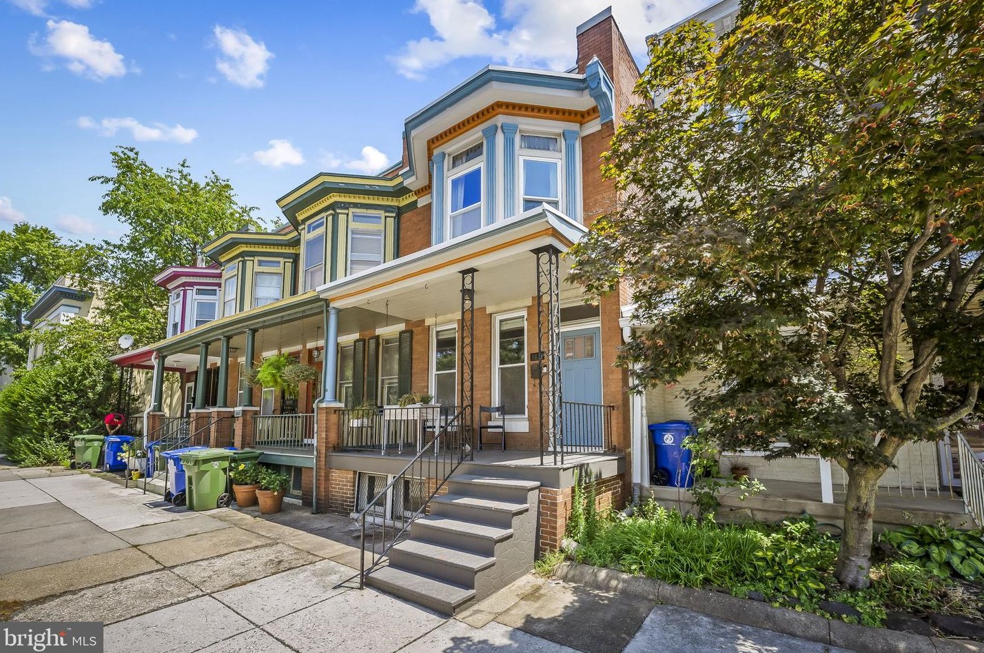 3831 Roland Ave, Baltimore MD  21211-2040 exterior