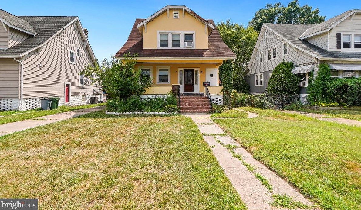 3031 Northern Pkwy, Baltimore MD 21215-4732 exterior