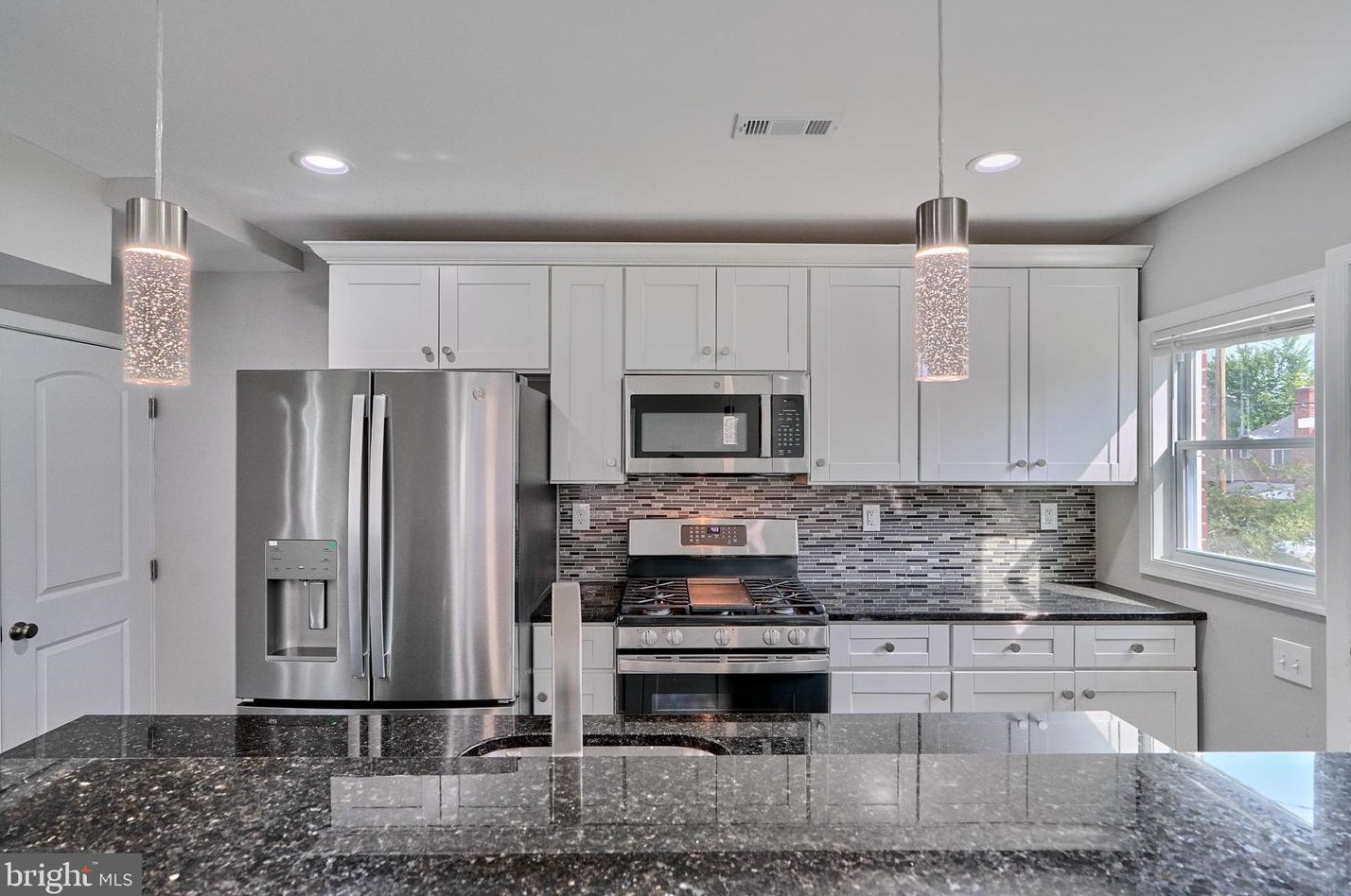 1819 Belvedere Ave, Baltimore MD  21239-3202 exterior