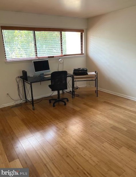 4440 Roland Spg Dr, Baltimore MD 21210-2707 exterior