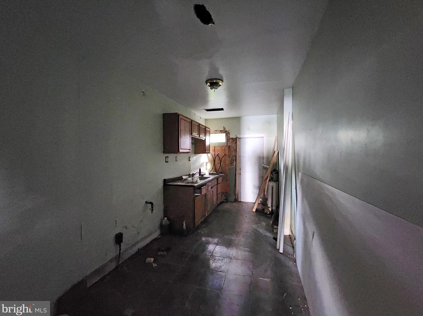 1531 Fulton Ave, Baltimore MD  21217-1609 exterior