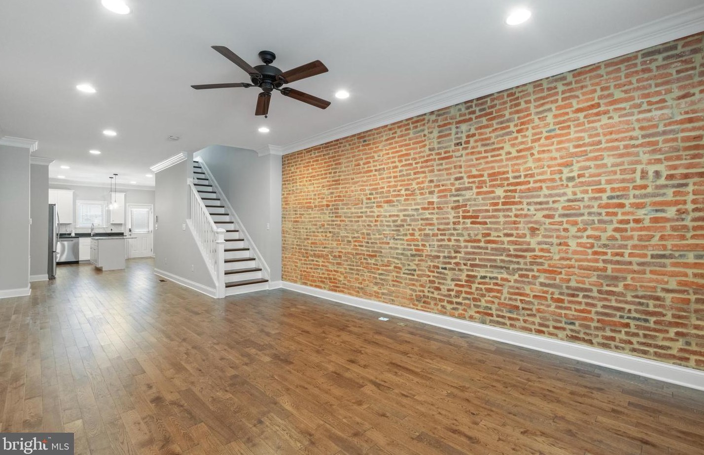 3033 Baltimore St, Baltimore MD  21229-3771 exterior