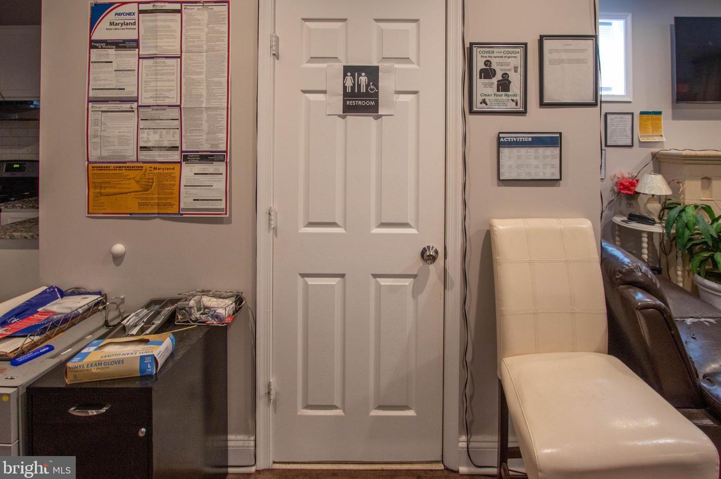 3813 Belle Ave, Baltimore MD 21215-4918 exterior