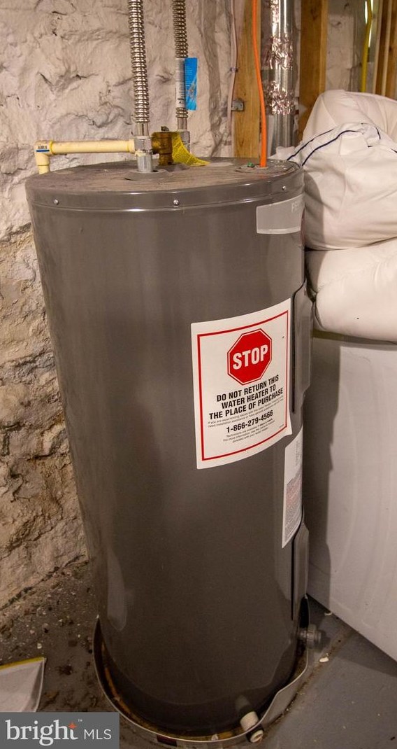 3813 Belle Ave, Baltimore MD 21215-4918 exterior