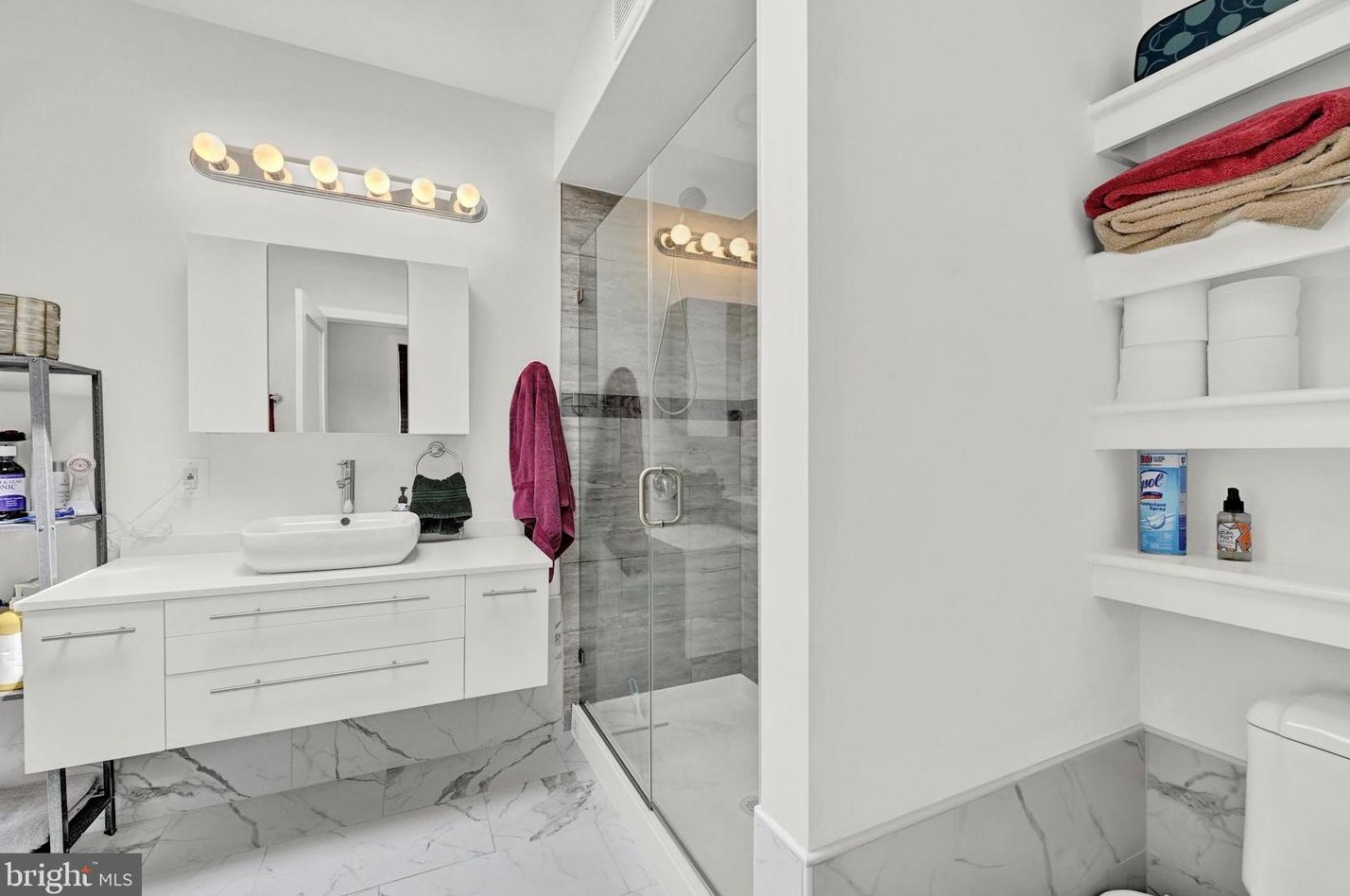 1 Decker Ave, Baltimore MD  21224-1354 exterior