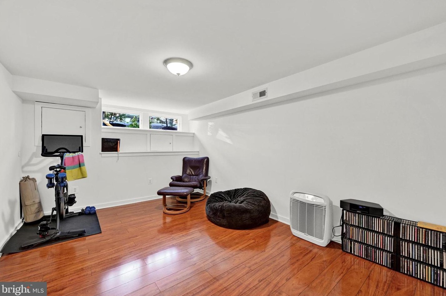 1 Decker Ave, Baltimore MD  21224-1354 exterior