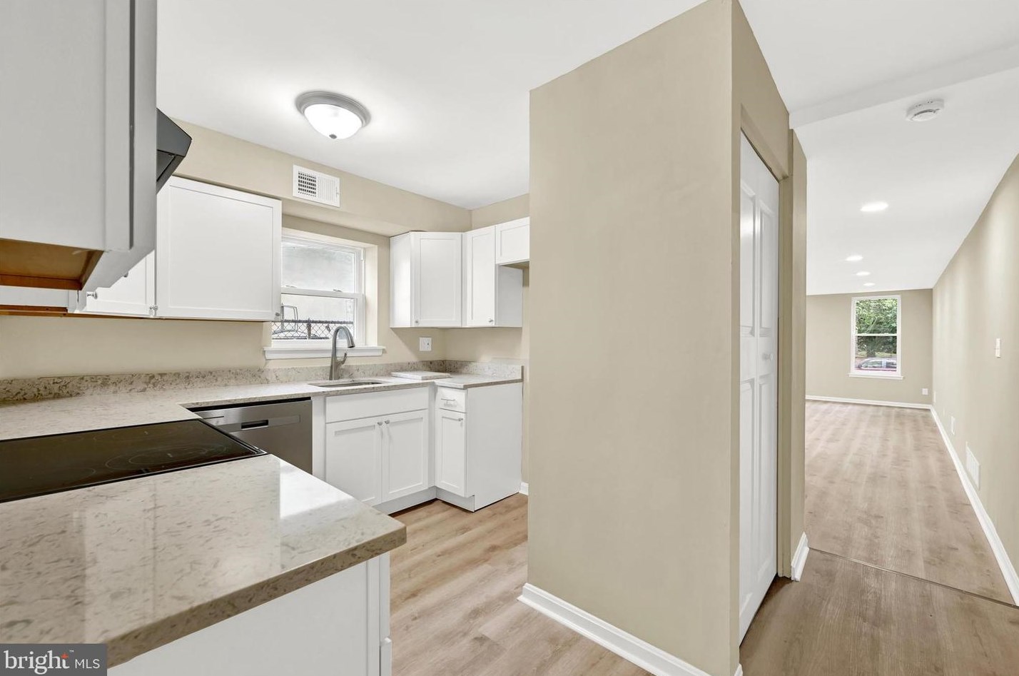 534 Paca St, Baltimore MD 21230-1918 exterior