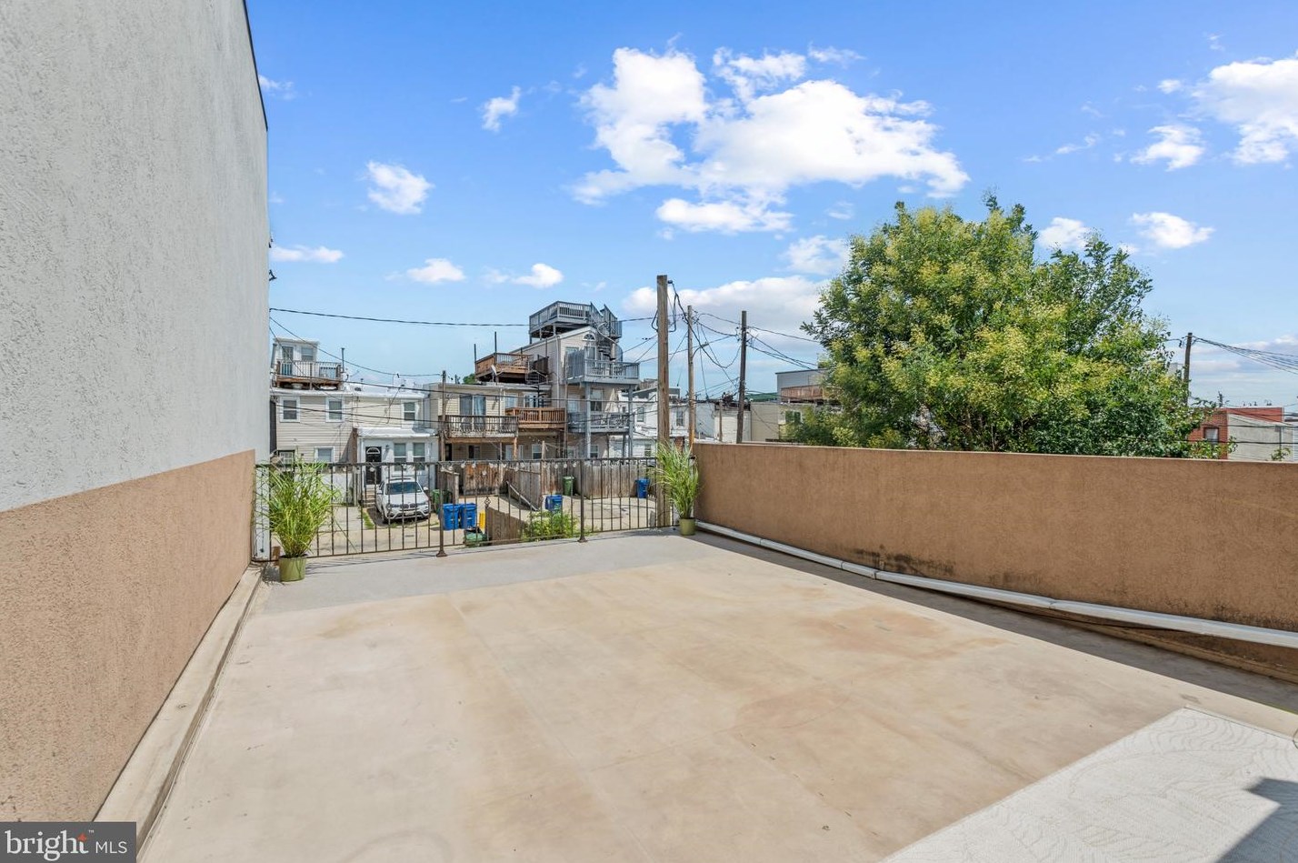 1705 Light St, Baltimore MD 21230-3935 exterior