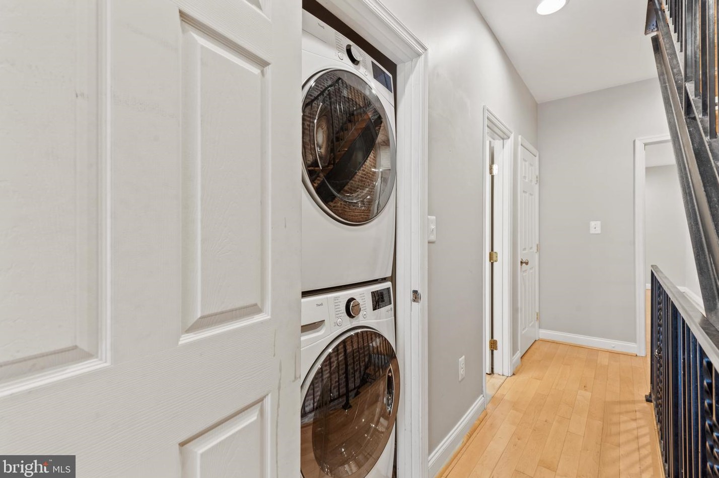 1705 Light St, Baltimore MD 21230-3935 exterior