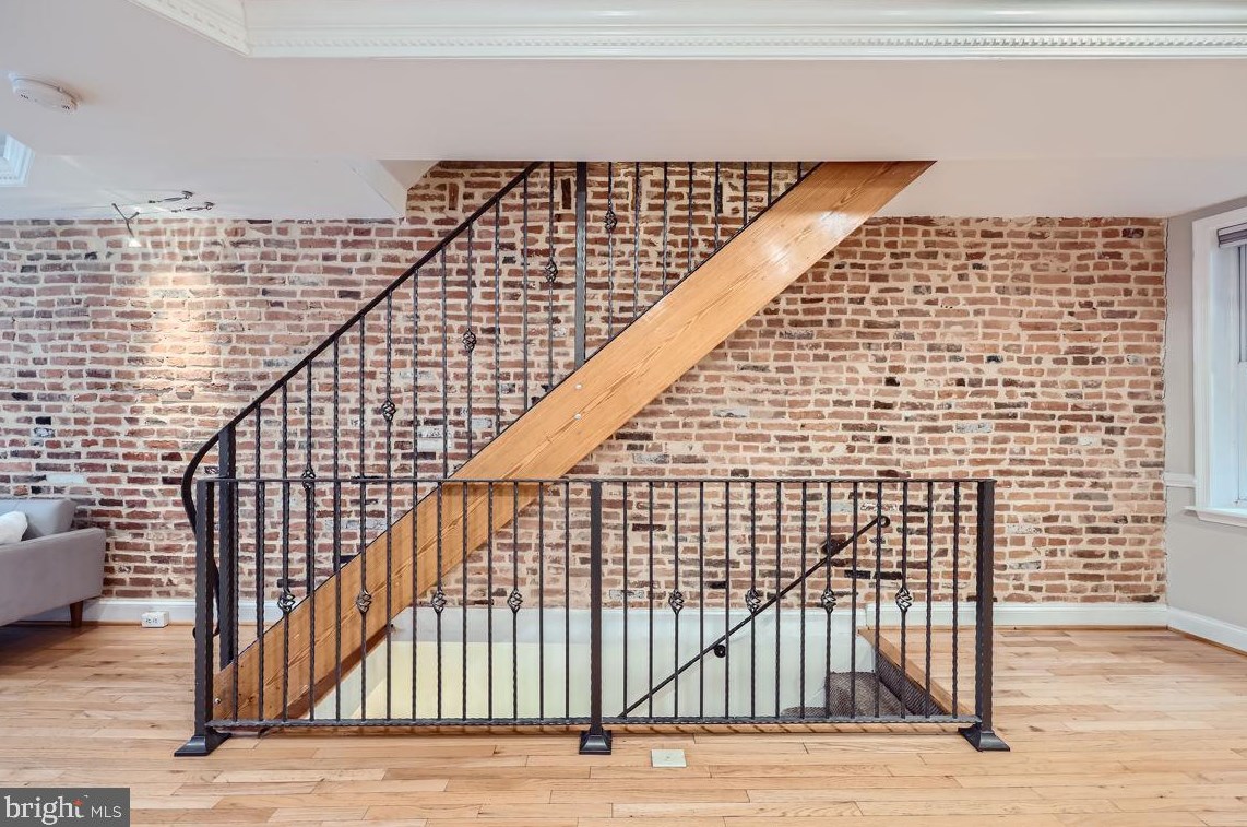 1616 Light St, Baltimore MD 21230-4017 exterior