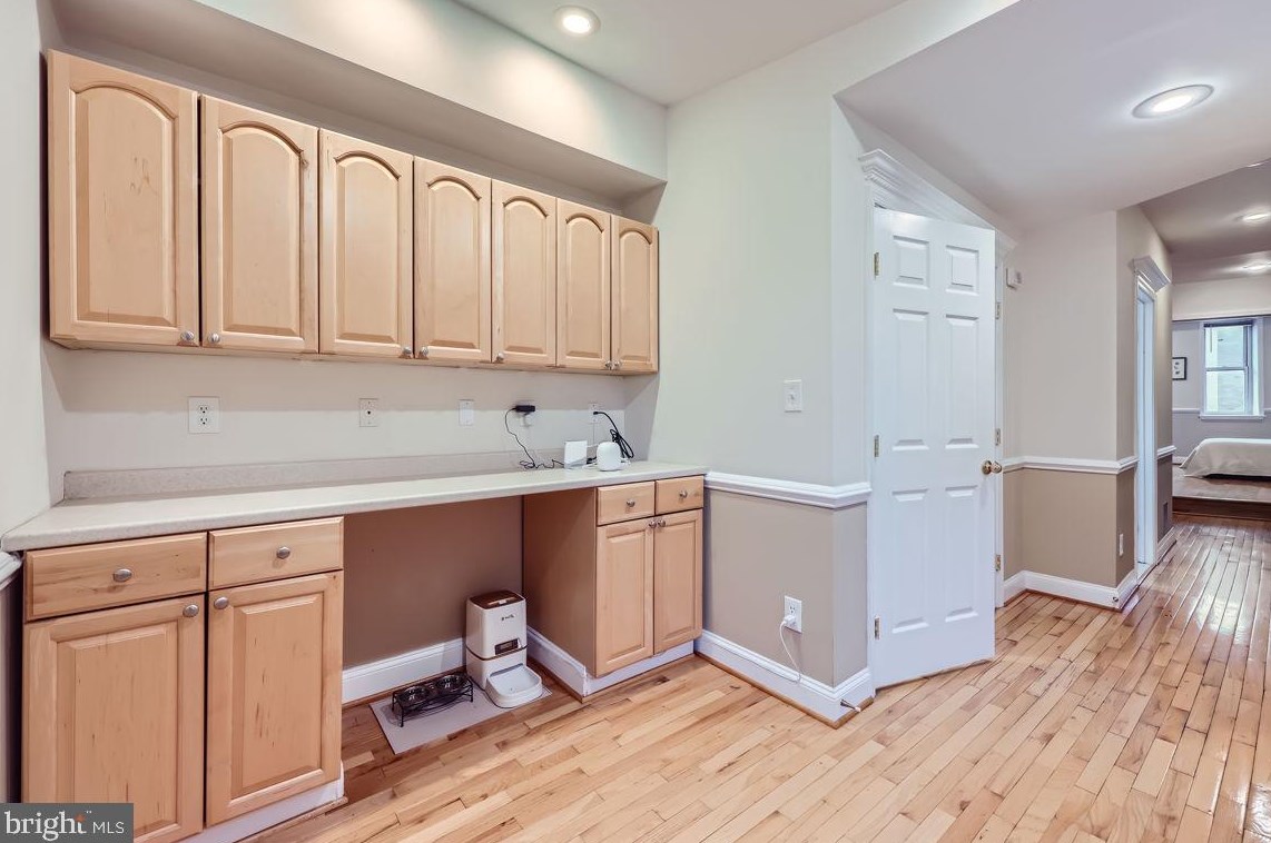 1616 Light St, Baltimore MD 21230-4017 exterior