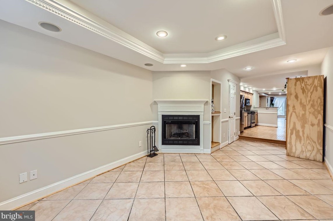 1616 Light St, Baltimore MD 21230-4017 exterior