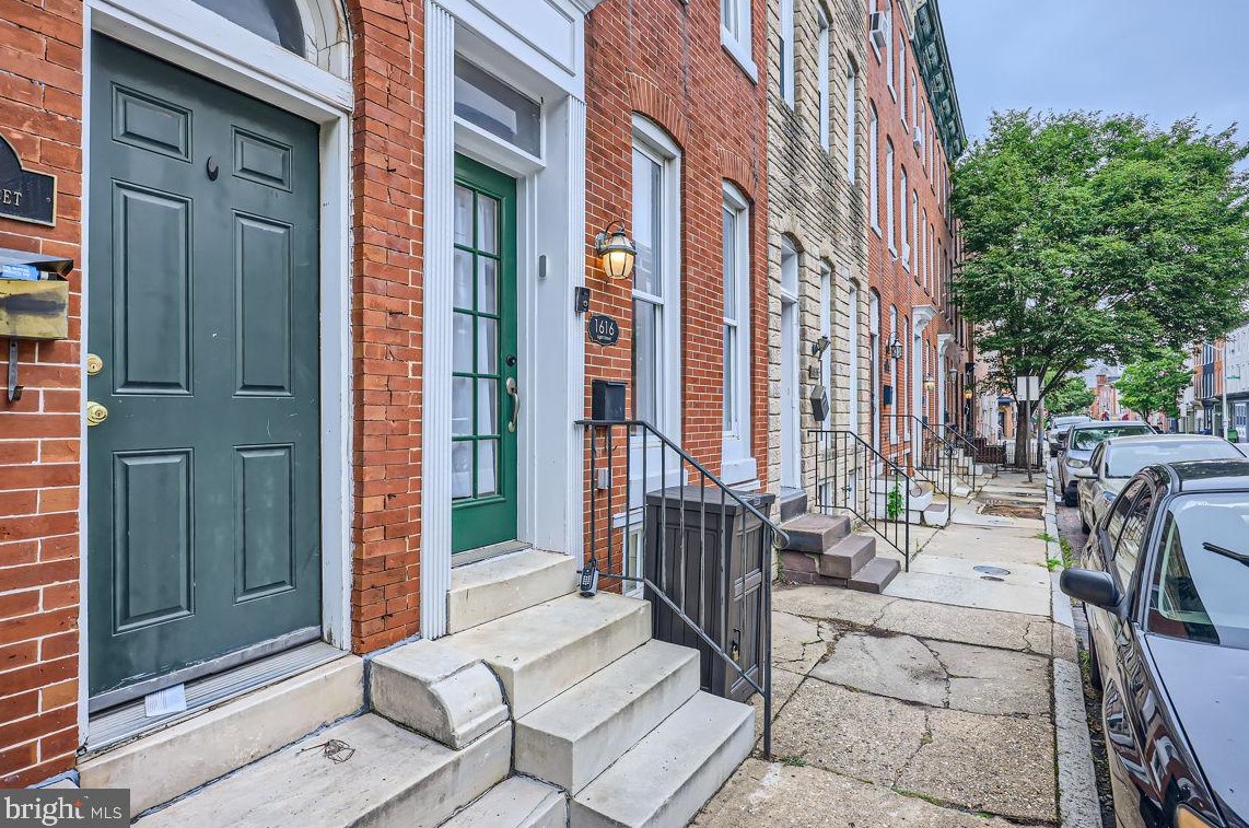 1616 Light St, Baltimore MD 21230-4017 exterior