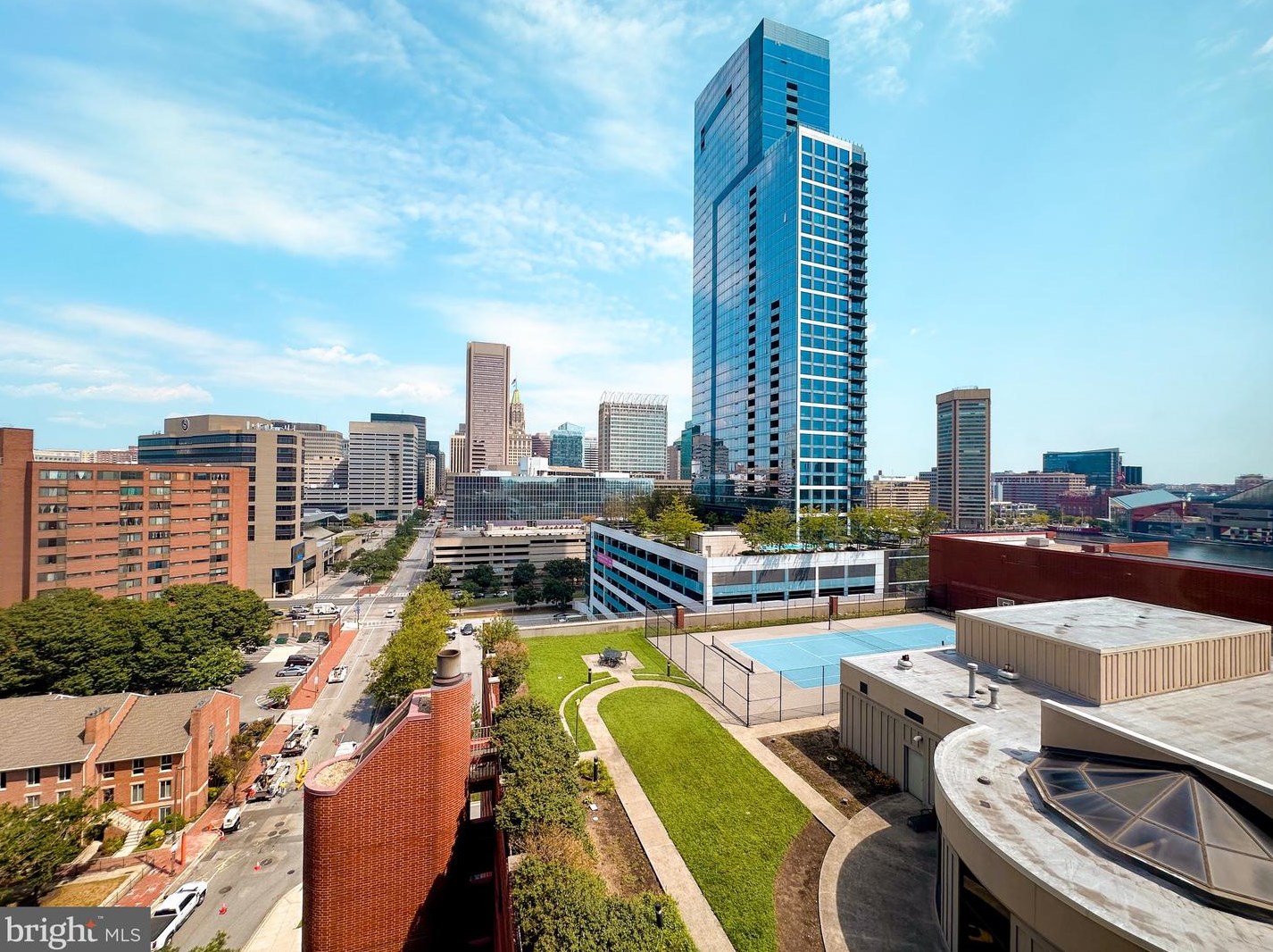 10 Lee St, Baltimore MD  21201-2419 exterior