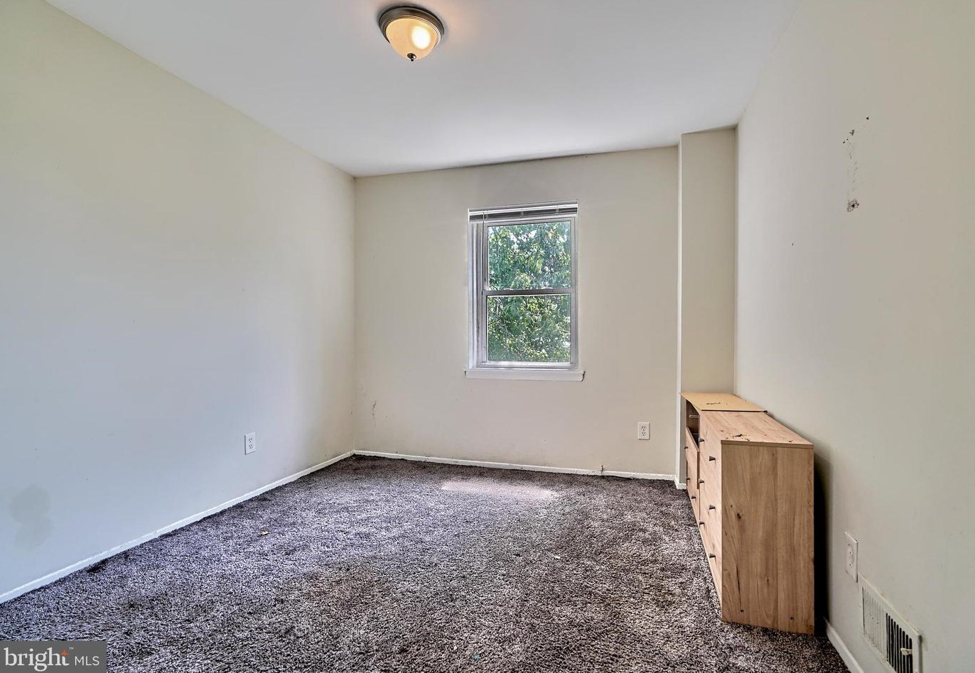 2721 Edmondson Ave, Baltimore MD  21223-1008 exterior