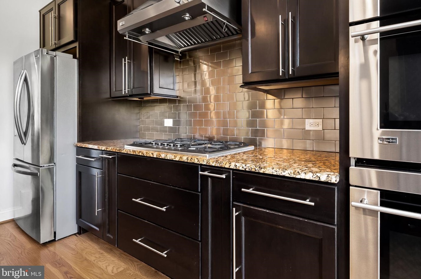 1741 Aliceanna St, Baltimore MD 21202-4647 exterior