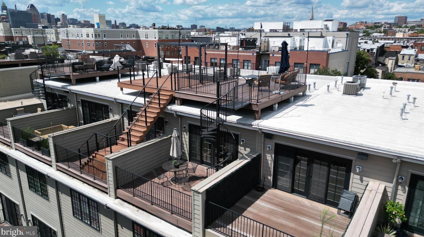 1741 Aliceanna St, Baltimore MD 21202-4647 exterior