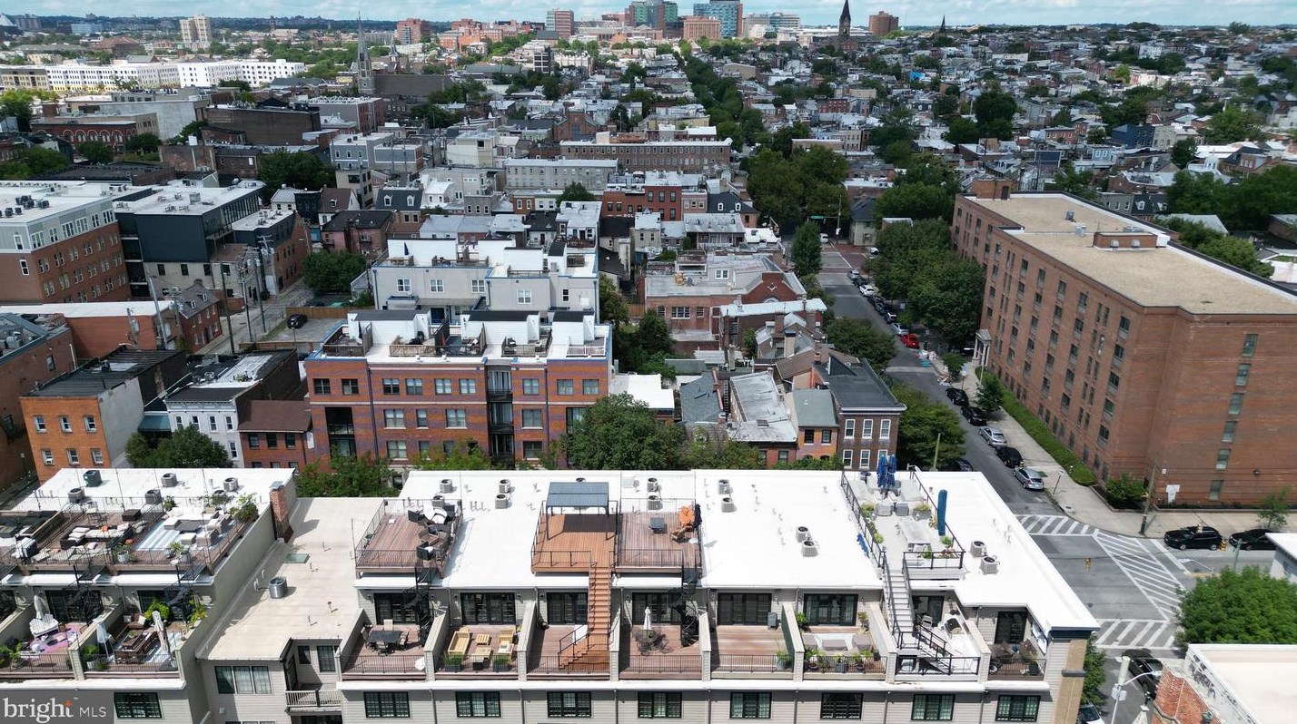 1741 Aliceanna St, Baltimore MD 21202-4647 exterior