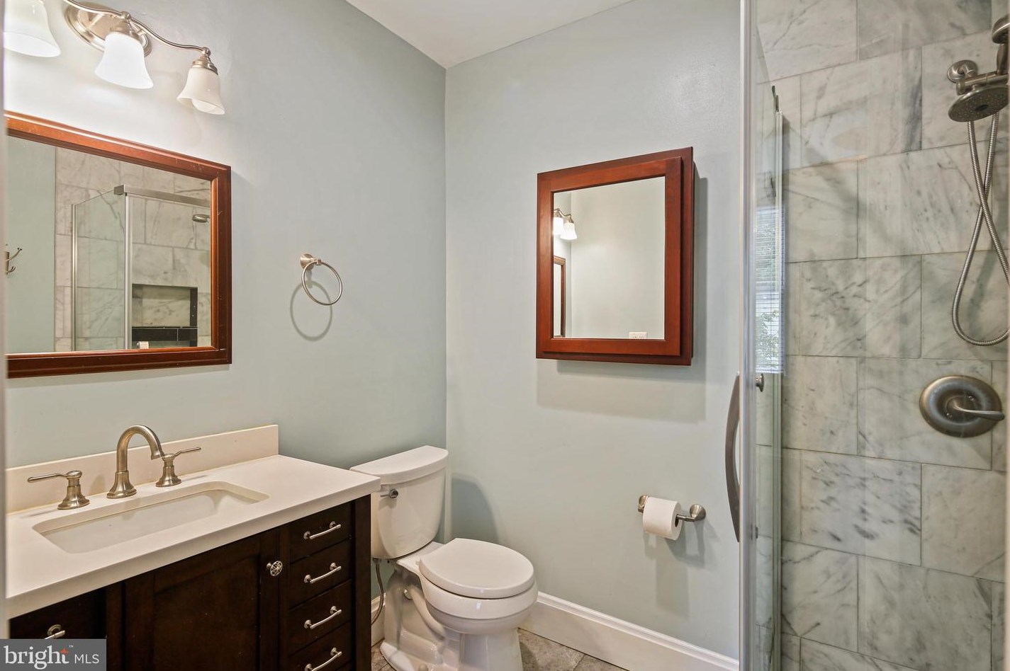 3010 Keswick Rd, Baltimore MD 21211-2640 exterior