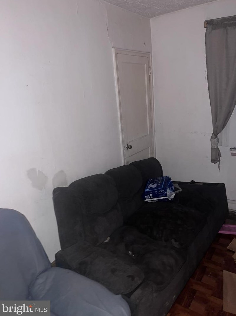 5313 Nelson Ave, Baltimore MD 21215-5796 exterior