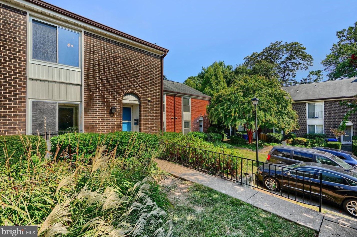 1903 Greenberry Rd, Baltimore MD  21209-4538 exterior