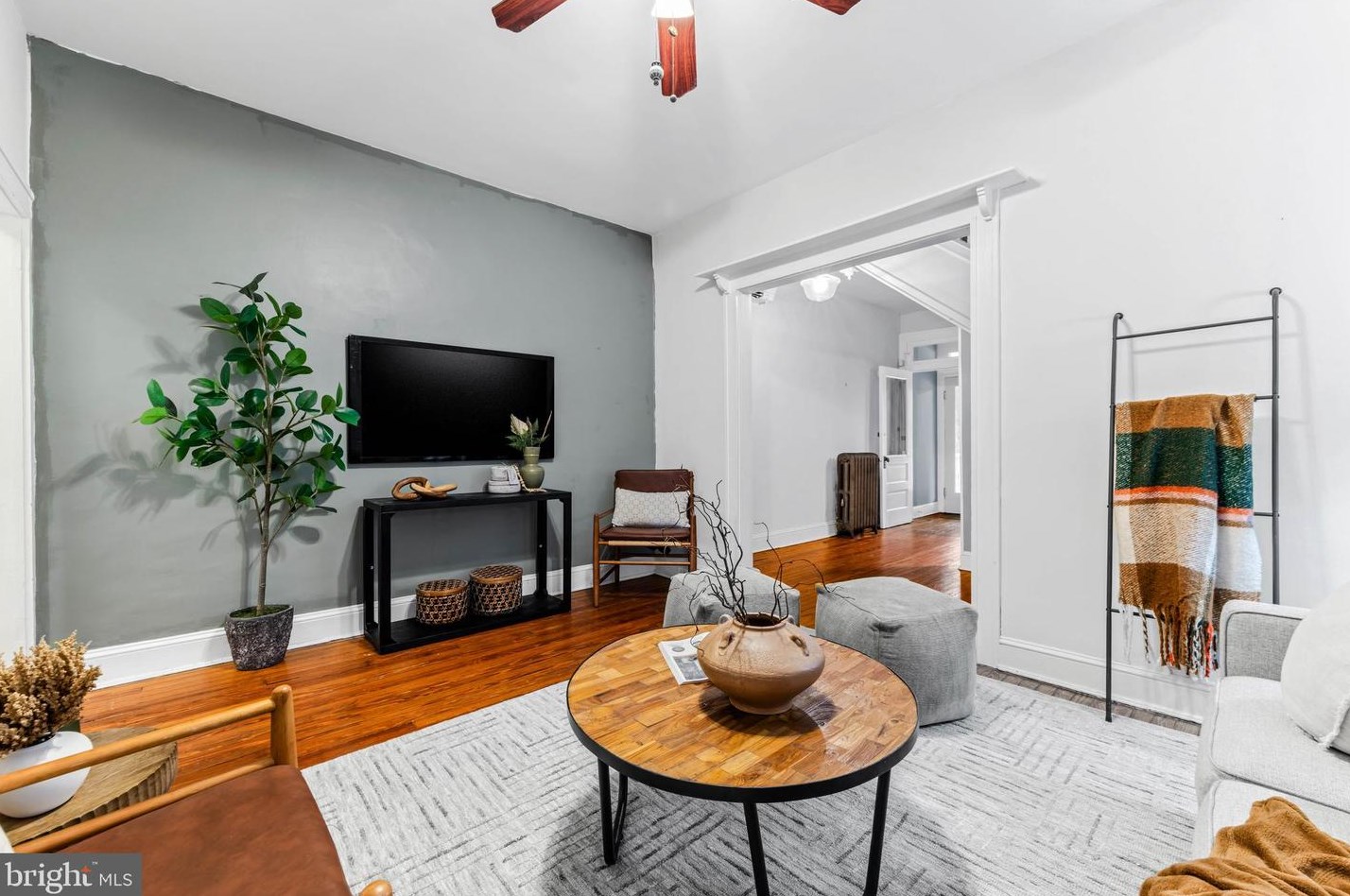 4016 Roland Ave, Baltimore MD  21211-2031 exterior