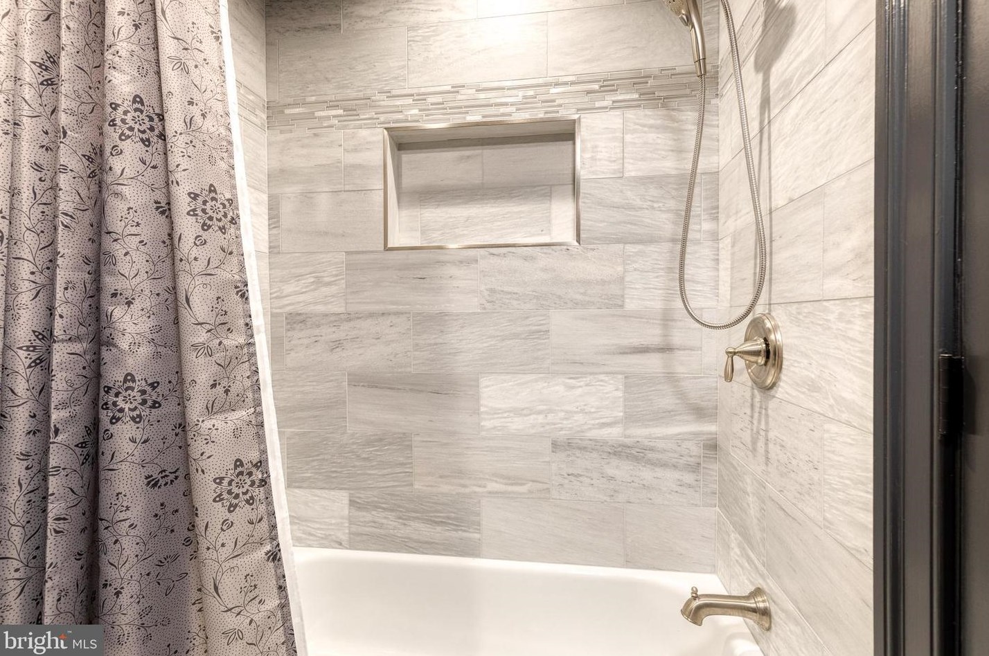 3106 Fleet St, Baltimore MD  21224-3927 exterior