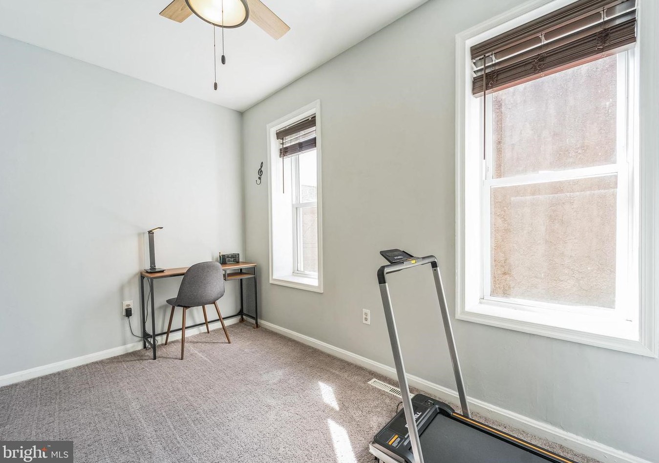 221 Lakewood Ave, Baltimore MD 21224-1143 exterior