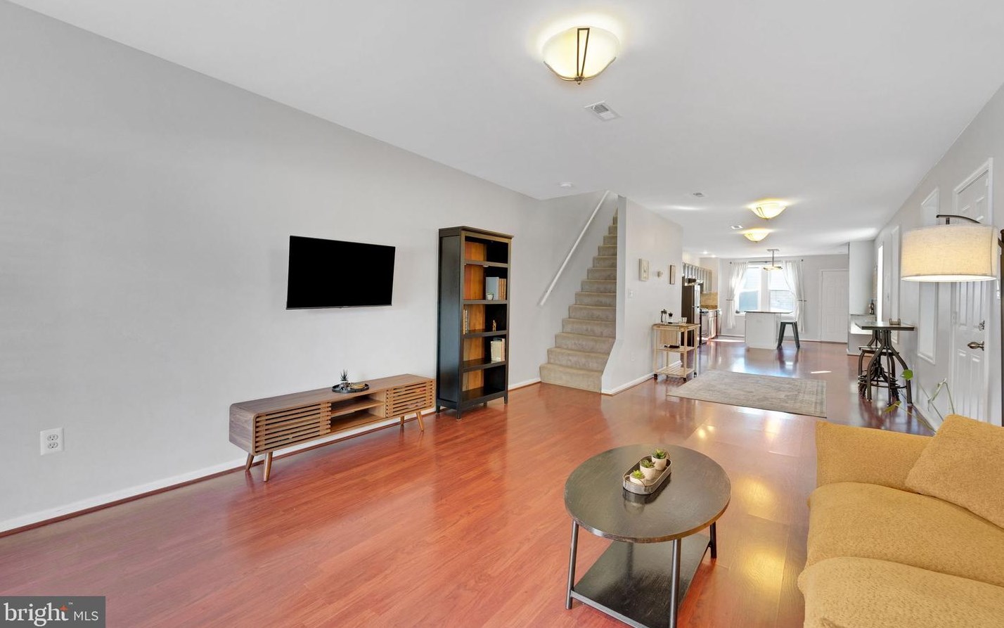 221 Lakewood Ave, Baltimore MD 21224-1143 exterior