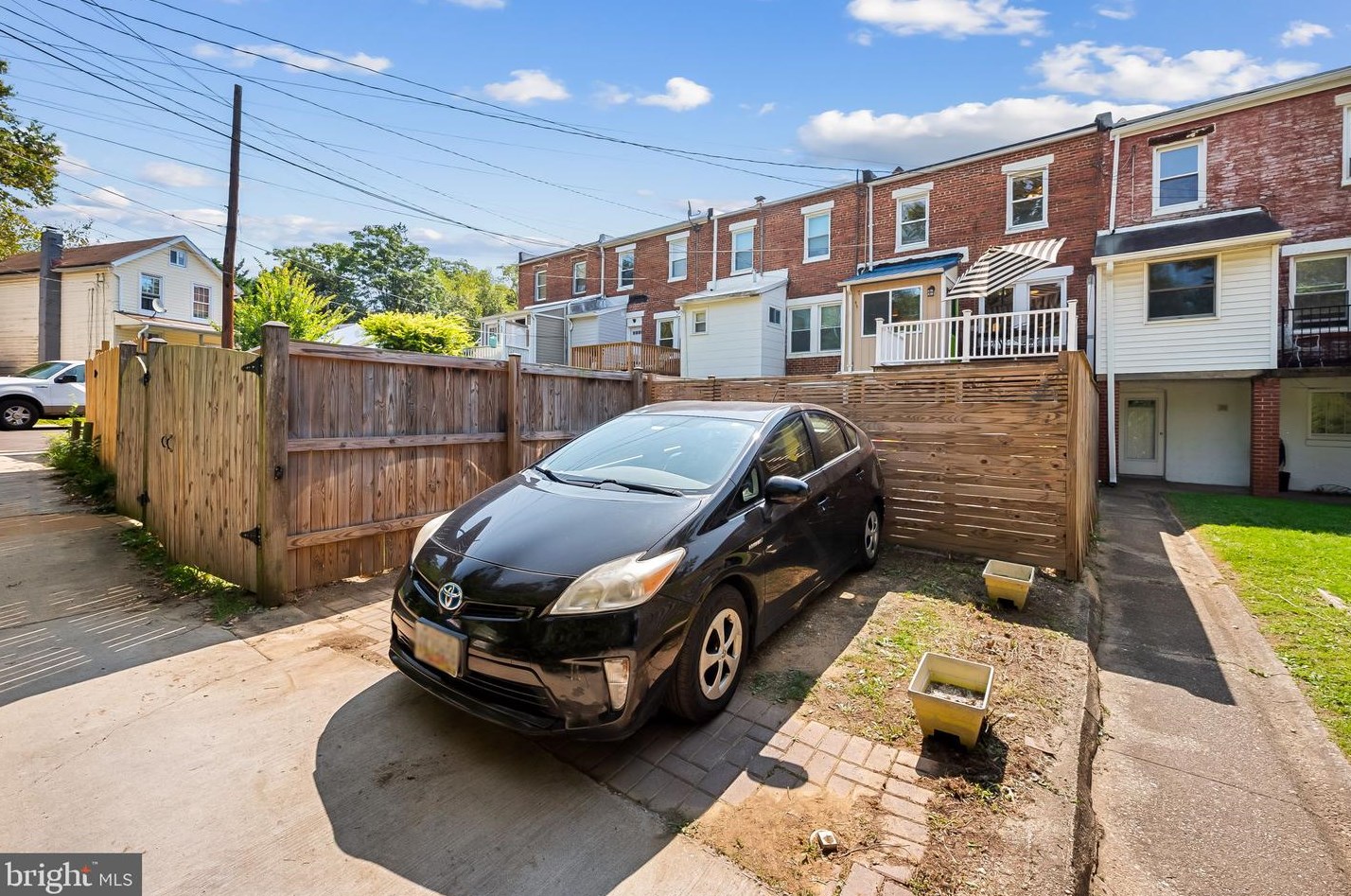 1106 Woodheights Ave, Baltimore MD  21211-1244 exterior