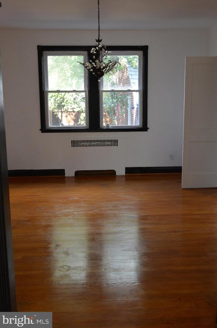 1522 Roundhill Rd, Baltimore MD  21218-2211 exterior