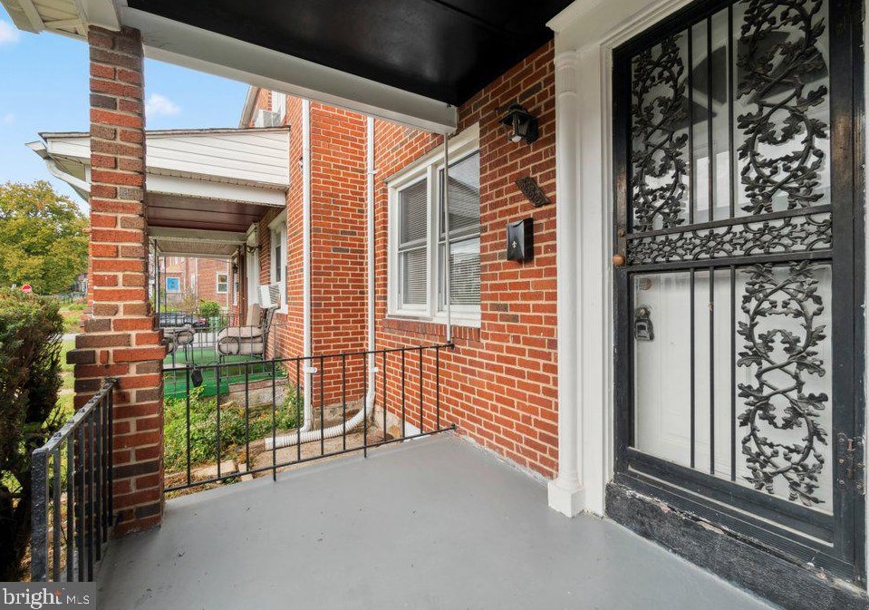 3632 Columbus Dr, Baltimore MD  21215-6121 exterior