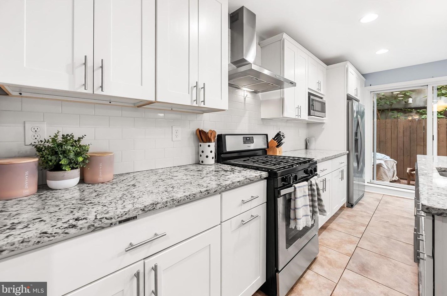 1728 Gough St, Baltimore MD  21231-2637 exterior