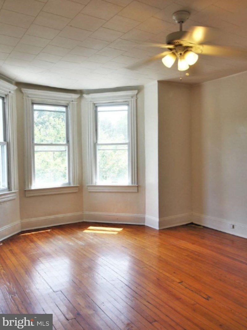 3038 Guilford Ave, Baltimore MD 21218-4769 exterior