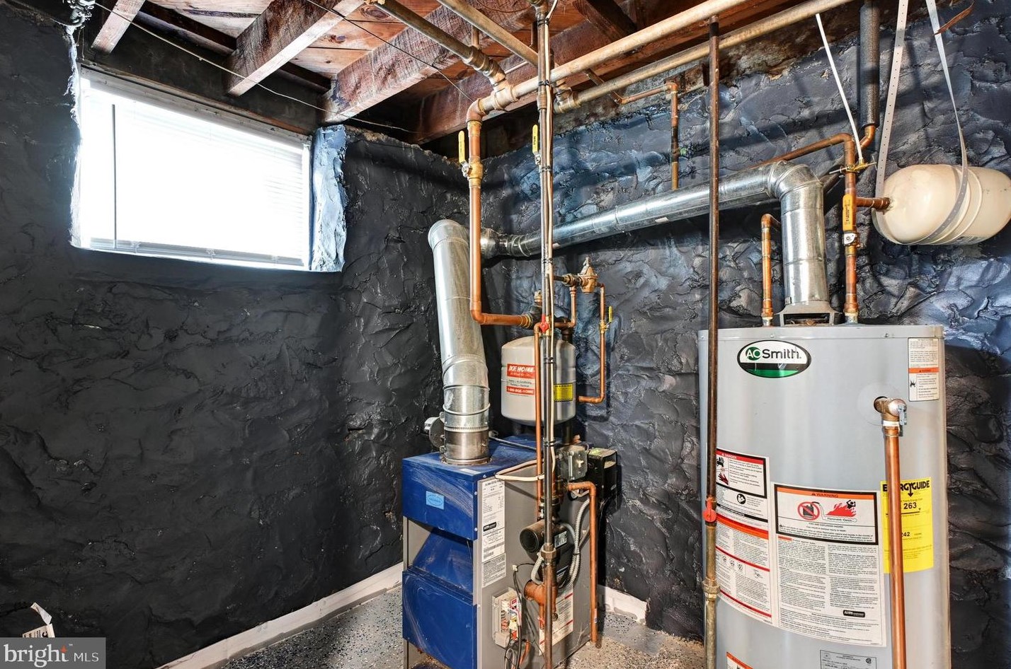 5666 Kavon Ave, Baltimore MD  21206-3626 exterior