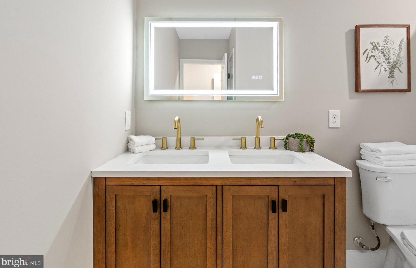 702 Eaton St, Baltimore MD  21224-4315 exterior