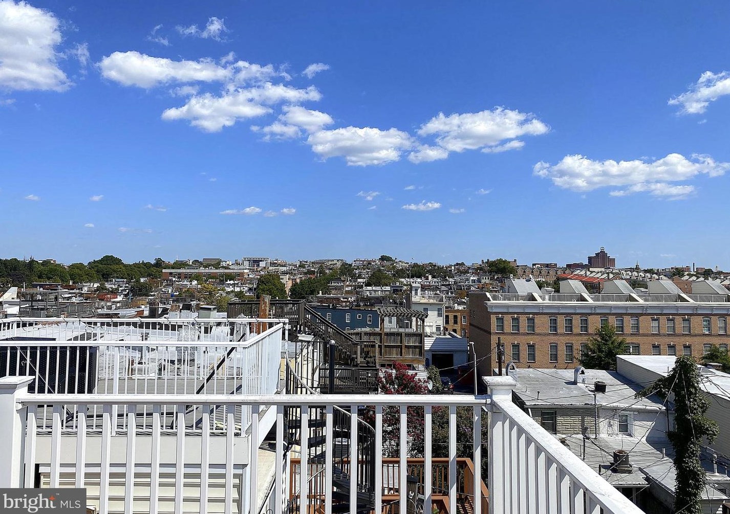 2527 Fleet St, Baltimore MD  21224-3707 exterior