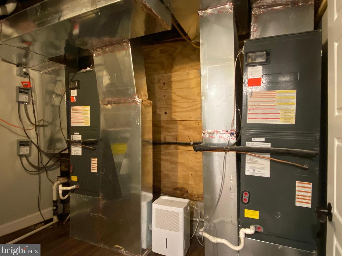 2527 Fleet St, Baltimore MD  21224-3707 exterior